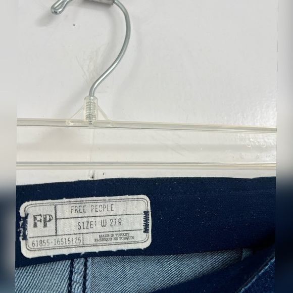 Free People Penny Pull-On Flare Jeans Mid-Rise Bell Bottoms, Size 27, Rich Blue - Picture 5 of 6